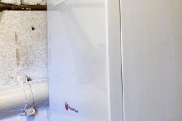 Quel installateur chauffage peut effectuer la pose d'une chaudière gaz à condensation Saunier Duval à Marseille ?