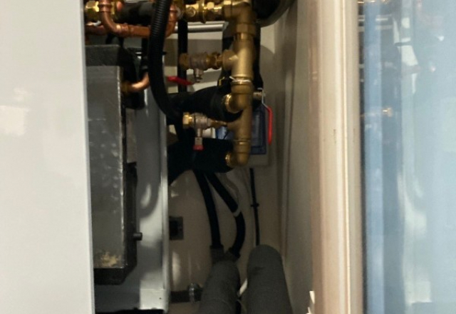 Remplacement d’une chaudière gaz par une pompe à chaleur air-eau Vaillant à Lambesc, près d’Aix-en-Provence