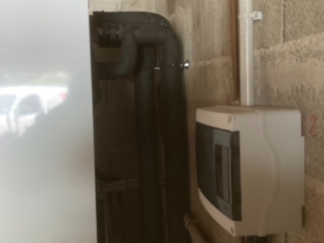 Une pompe à chaleur (PAC) air-eau Vaillant est-elle vraiment économique ? Témoignage à partir d'une installation de PAC Vaillant par AJJY CONCEPT à Gardanne près d'Aix-en-Provence