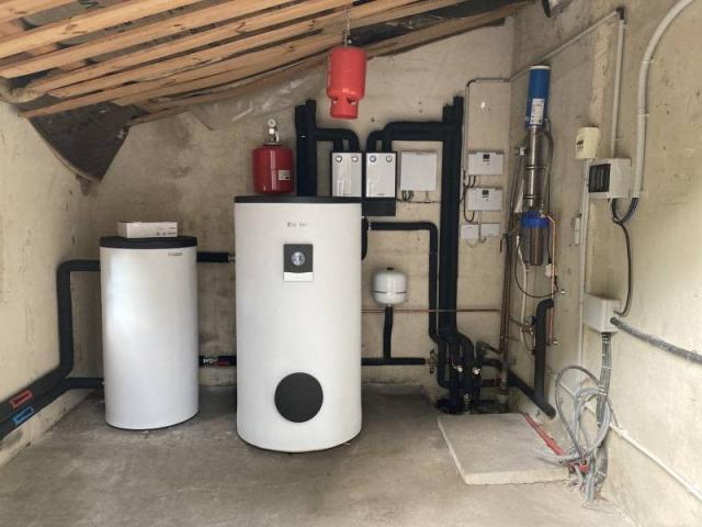Installation de Pompe à Chaleur Vaillant EN CASCADE par AJJY CONCEPT dans un mas à ROGNES